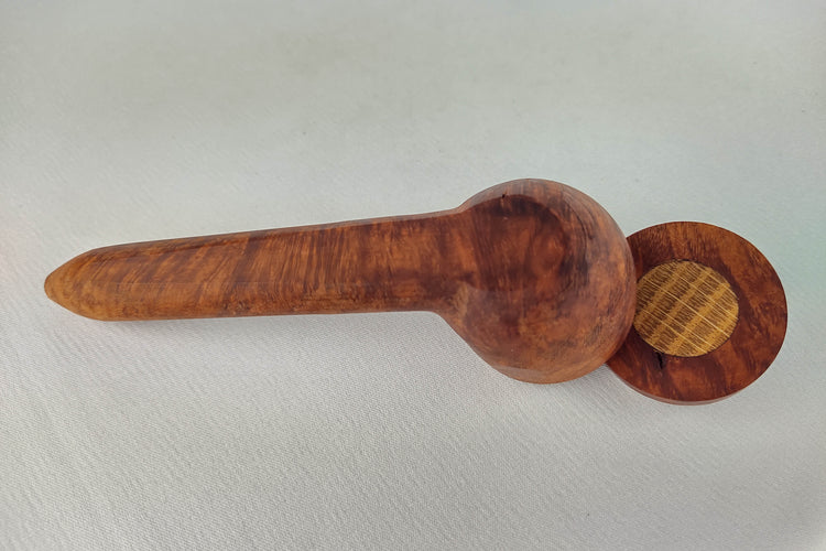Briarwood Long Oval Stem Smoking Pipe with Beechwood Inlayed Cap