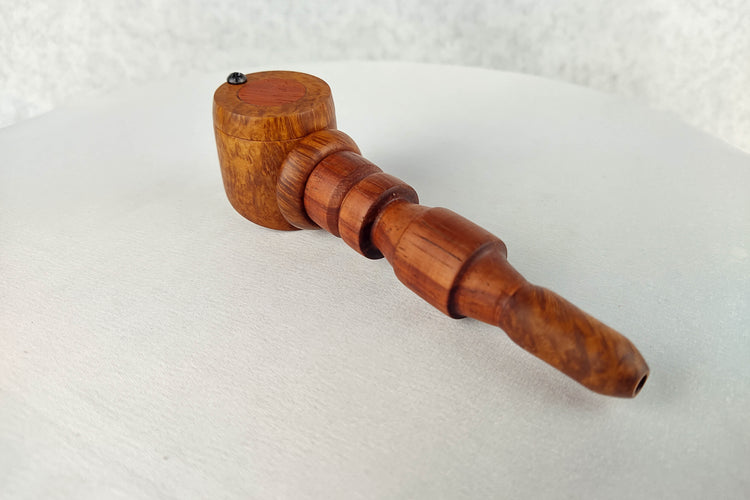 Briarwood Smoking Pipe with a Padauk Red Center and Inlayed Cap