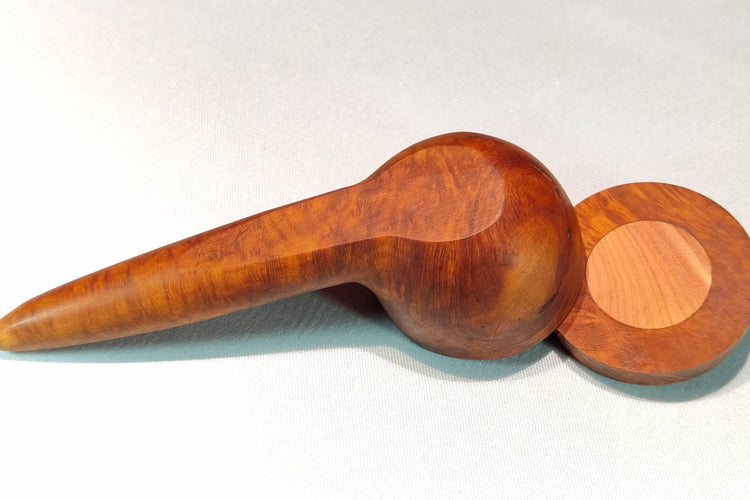 Briarwood Wide Bowl Smoking Pipe with Aromatic Red Cedar Inlayed Cap